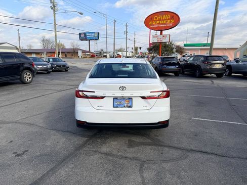 Used 2025 Toyota Camry LE FWD image 9