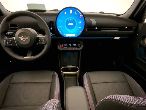 Certified 2026 MINI Cooper 4-Door Hardtop FWD image 16