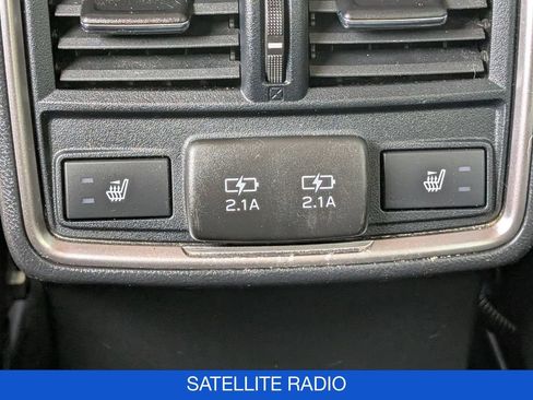 Used 2021 Subaru Forester Touring AWD/4WD image 17