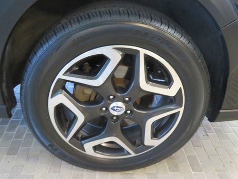 Used 2018 Subaru Crosstrek 2.0i Limited image 10