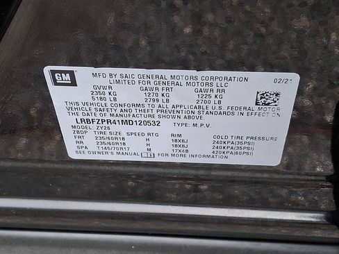 Used 2021 Buick Envision Essence w/ Technology Package I image 22