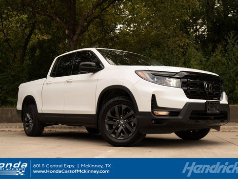Certified 2024 Honda Ridgeline Sport image 1