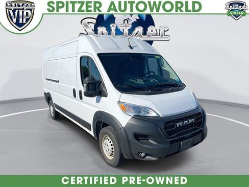 Used 2025 RAM ProMaster 2500 w/ Convenience Group FWD image 1
