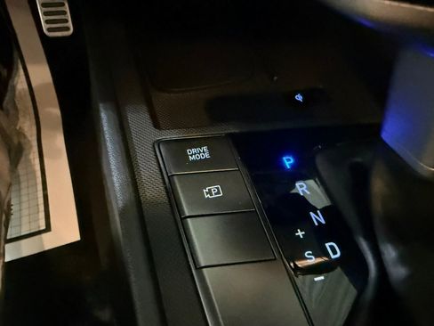 Certified 2025 Hyundai Elantra Sport w/ Cargo Package image 36