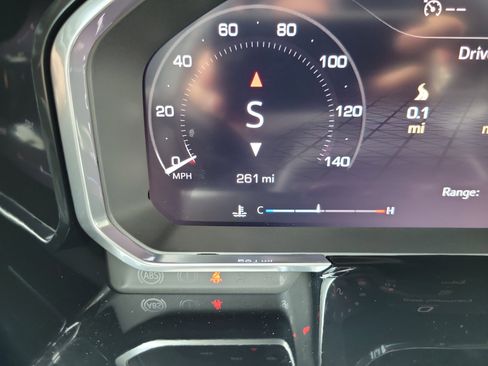 Used 2026 GMC Sierra 1500 Elevation image 29