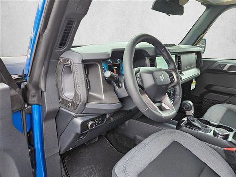 New 2025 Ford Bronco Big Bend image 3