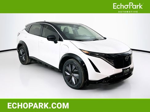 Used 2023 Nissan Ariya FWD image 1