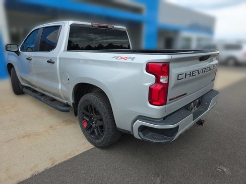Used 2022 Chevrolet Silverado 1500 RST w/ Redline Edition AWD/4WD image 6