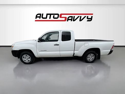 Used 2015 Toyota Tacoma Base w/ SR5 Package image 4