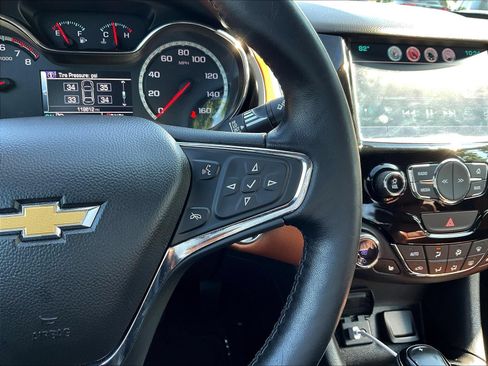 Used 2016 Chevrolet Cruze Premier FWD image 14