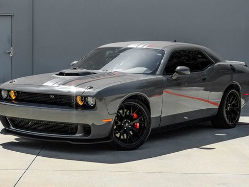 Used 2023 Dodge Challenger R/T Scat Pack w/ Plus Package RWD image 12