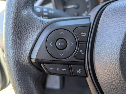 Used 2023 Toyota Corolla LE image 26