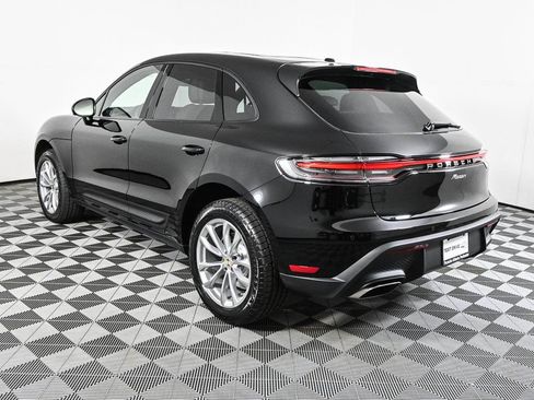 Used 2026 Porsche Macan AWD/4WD image 3