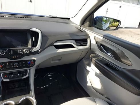 Used 2022 GMC Terrain SLT FWD image 14