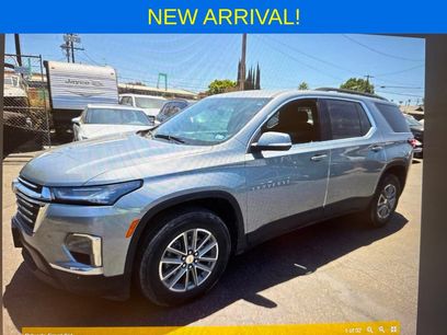 Used 2023 Chevrolet Traverse LT