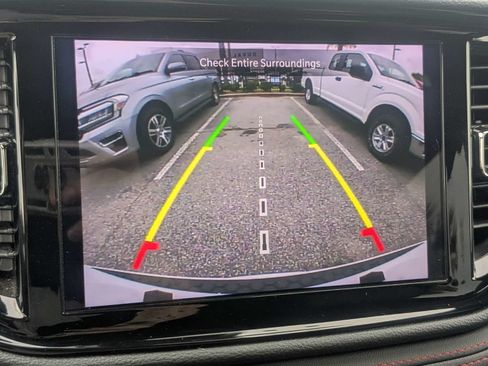 Used 2024 Dodge Durango GT RWD image 23
