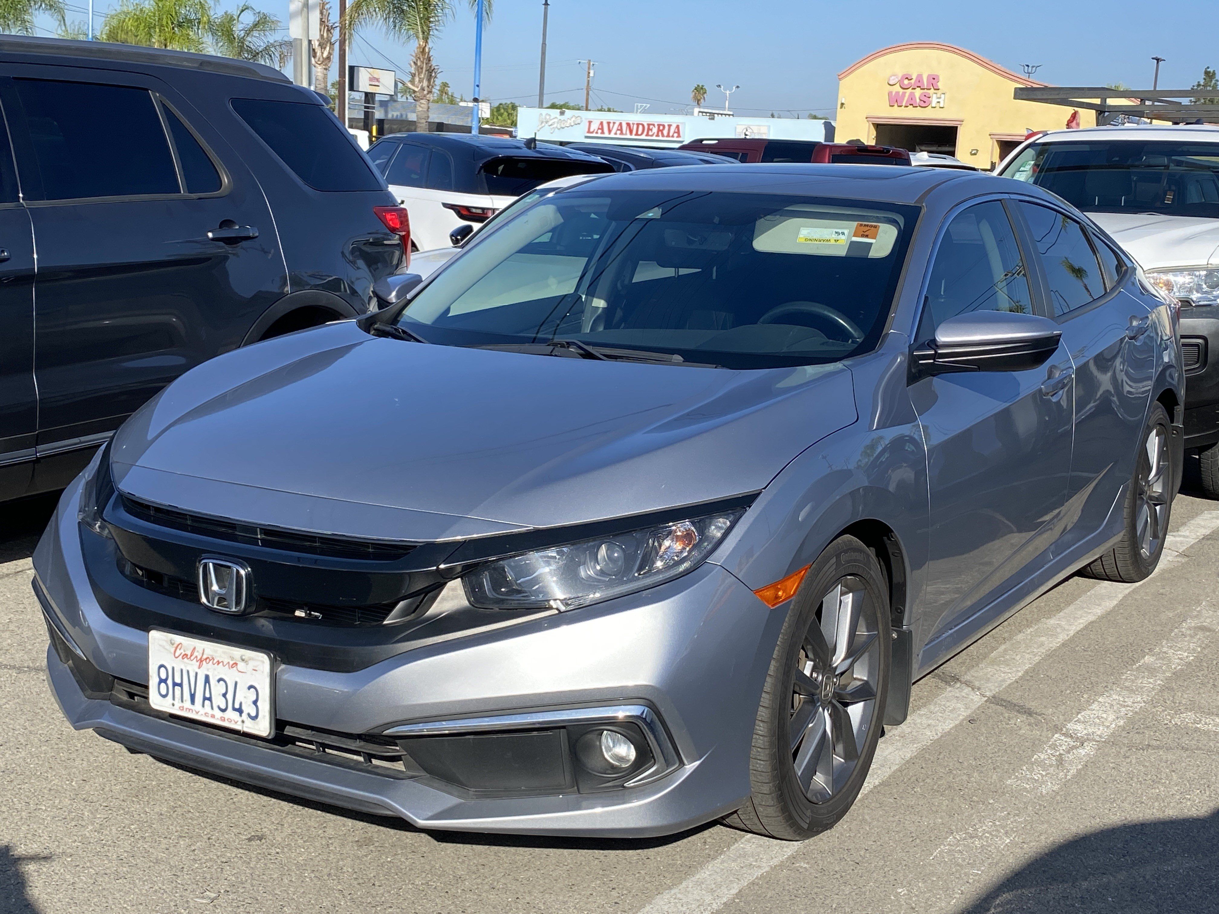 Used 2019 Honda Civic EX-L image 2