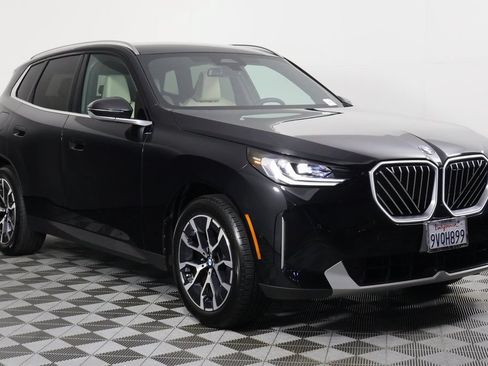 Used 2026 BMW X3 xDrive30i w/ Convenience Package AWD/4WD image 3