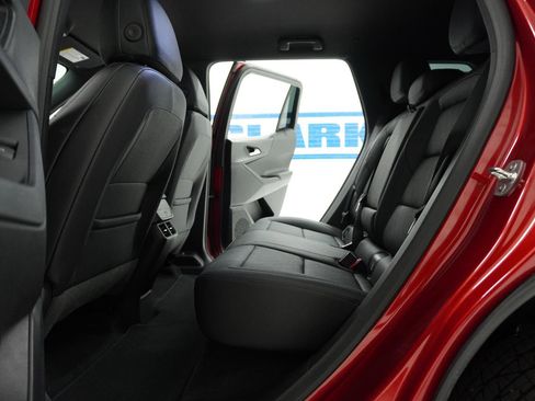 New 2026 Chevrolet Equinox LT w/ Convenience Package II image 40