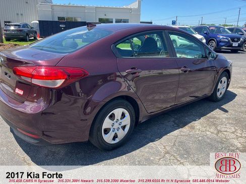 Used 2017 Kia Forte LX w/ LX Popular Package FWD image 7
