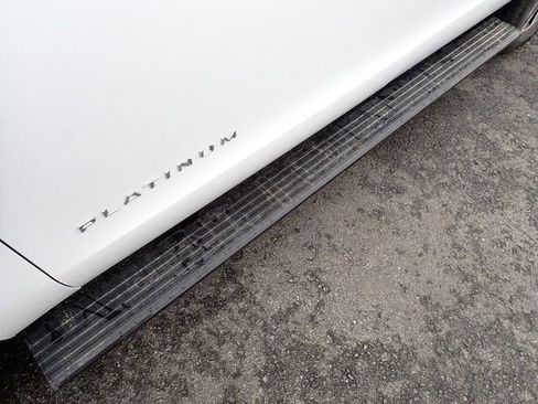 Certified 2025 Ford Expedition Max Platinum image 14