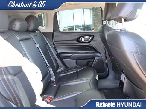 Used 2022 Jeep Compass Trailhawk w/ Trailhawk Convenience Group AWD/4WD image 13