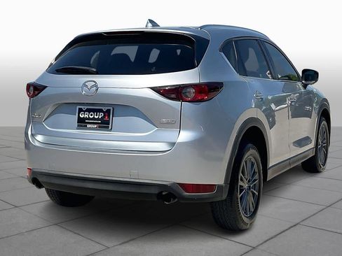Used 2017 MAZDA CX-5 Touring FWD image 13