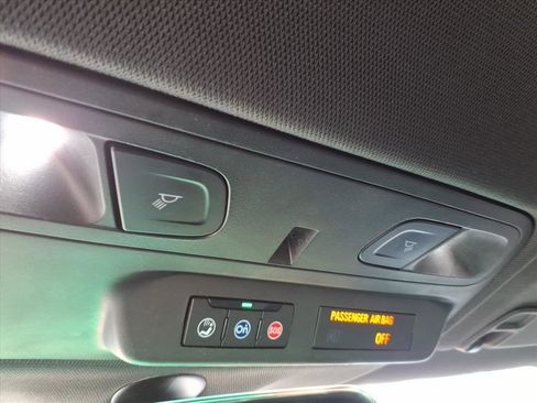 Certified 2022 Chevrolet Camaro LT RWD image 31