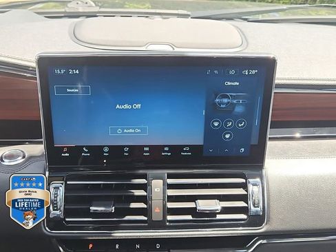 Used 2022 Lincoln Navigator L Reserve AWD/4WD image 28