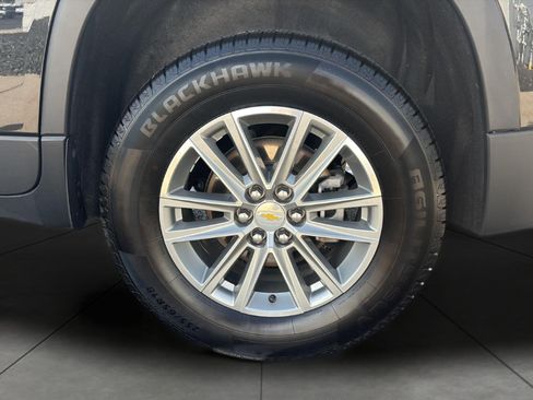 Used 2023 Chevrolet Traverse LT w/ LPO, Floor Liner Package AWD/4WD image 12