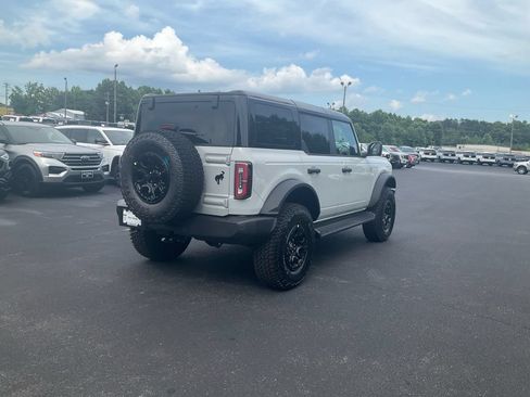 New 2026 Ford Bronco Outer Banks w/ Sasquatch Package AWD/4WD image 5