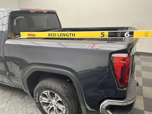 Certified 2023 GMC Sierra 1500 SLE image 30