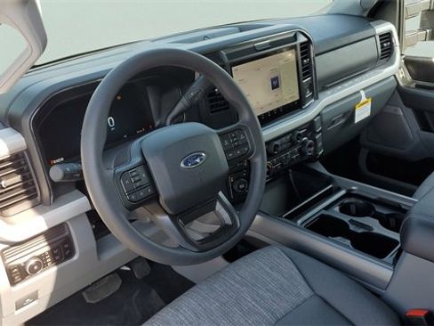 New 2026 Ford F250 XLT w/ XLT Premium Package image 21