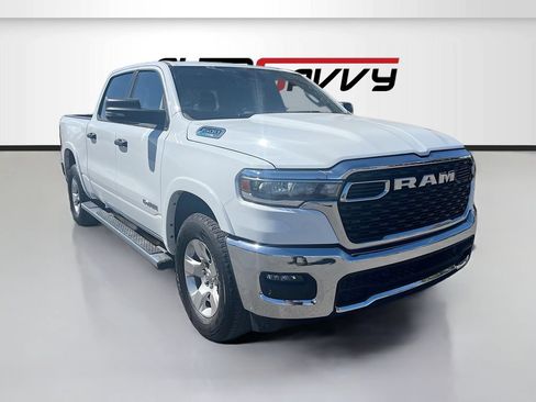 Used 2025 RAM 1500 Big Horn AWD/4WD image 1