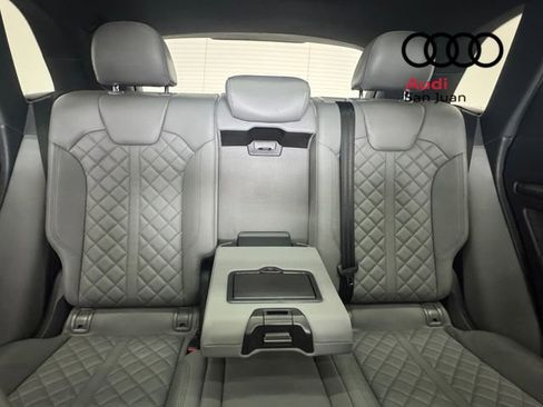 Certified 2018 Audi SQ5 Prestige w/ Prestige Package AWD/4WD image 16