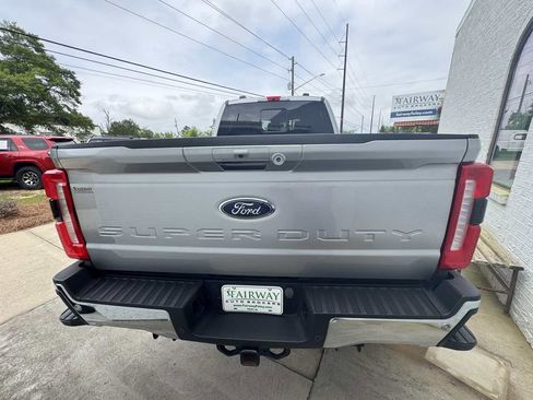 Used 2024 Ford F350 Lariat w/ Lariat Ultimate Package AWD/4WD image 36