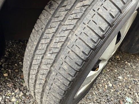 Used 2014 Toyota Prius C One image 23