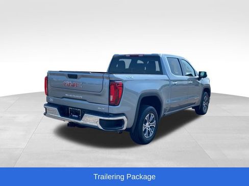 Used 2026 GMC Sierra 1500 SLT AWD/4WD image 3