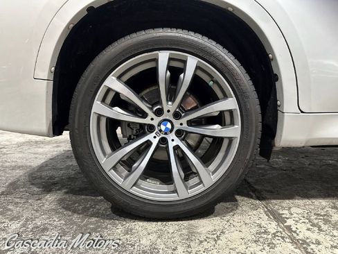 Used 2017 BMW X6 xDrive35i AWD/4WD image 33