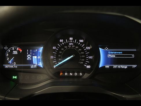 Used 2022 Ford Edge Titanium AWD/4WD image 9