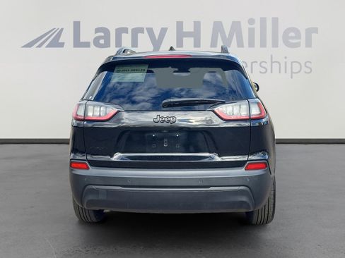 Used 2023 Jeep Cherokee Altitude Lux image 5