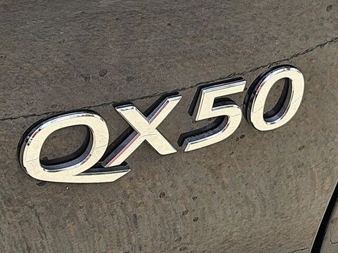 Used 2023 INFINITI QX50 Luxe FWD image 43
