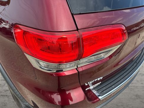 Used 2017 Jeep Grand Cherokee Limited w/ Luxury Group II AWD/4WD image 21