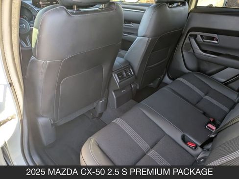 Used 2025 MAZDA CX-50 AWD 2.5 S w/ Premium Package image 30