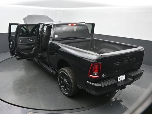 Used 2025 RAM 2500 Big Horn AWD/4WD image 66