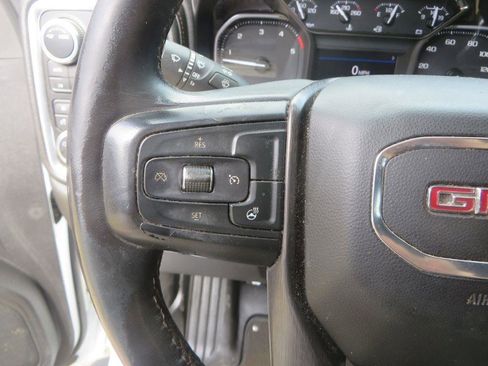 Used 2022 GMC Sierra 2500 AT4 w/ Gooseneck/5TH Wheel Package image 17