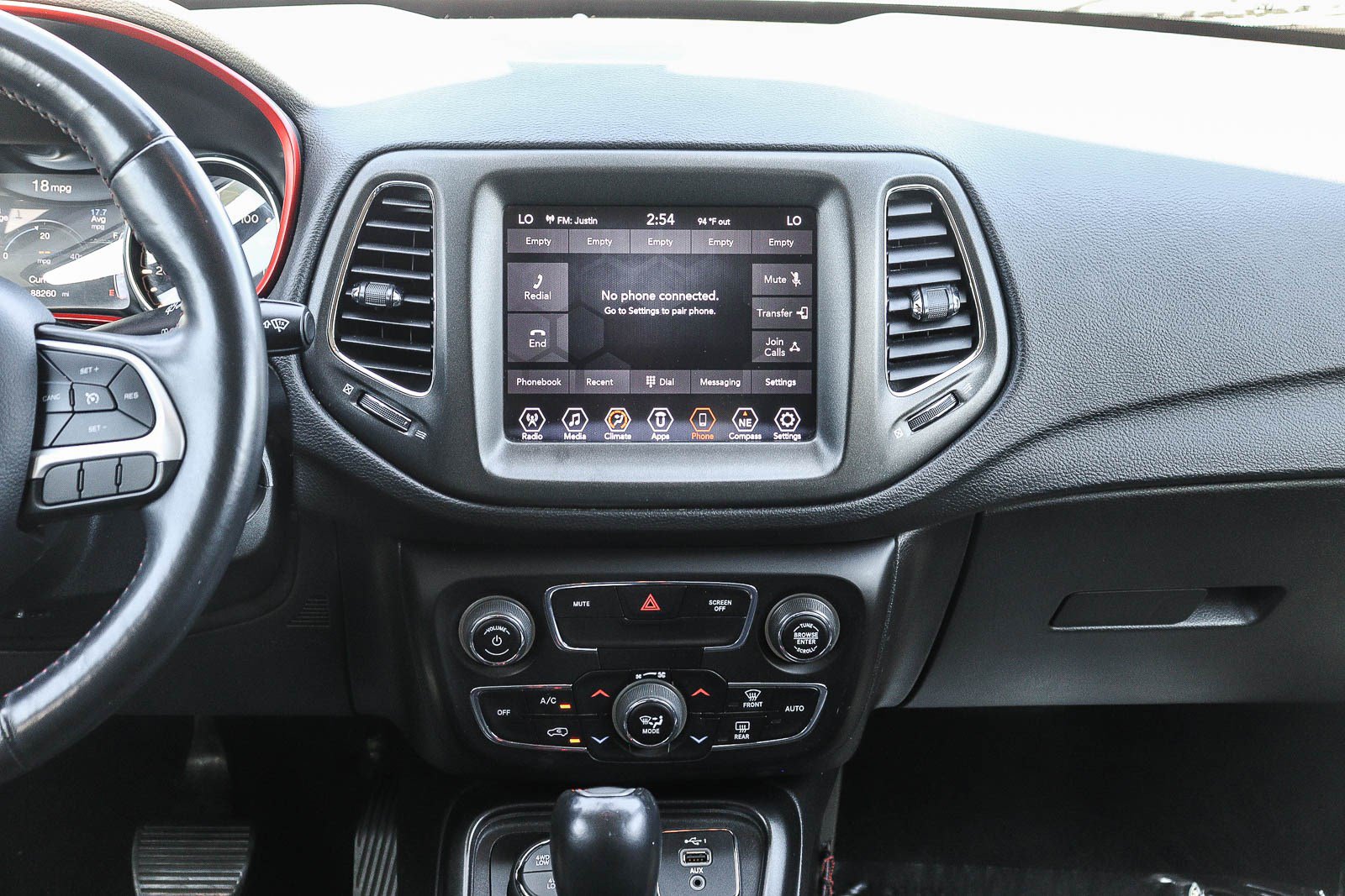 Used 2019 Jeep Compass Trailhawk AWD/4WD image 17