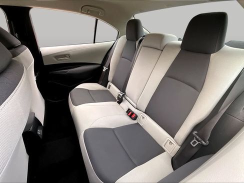 Used 2023 Toyota Corolla LE FWD image 18