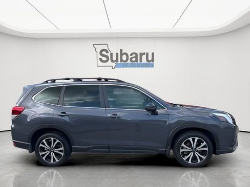 Used 2023 Subaru Forester Limited AWD/4WD image 8