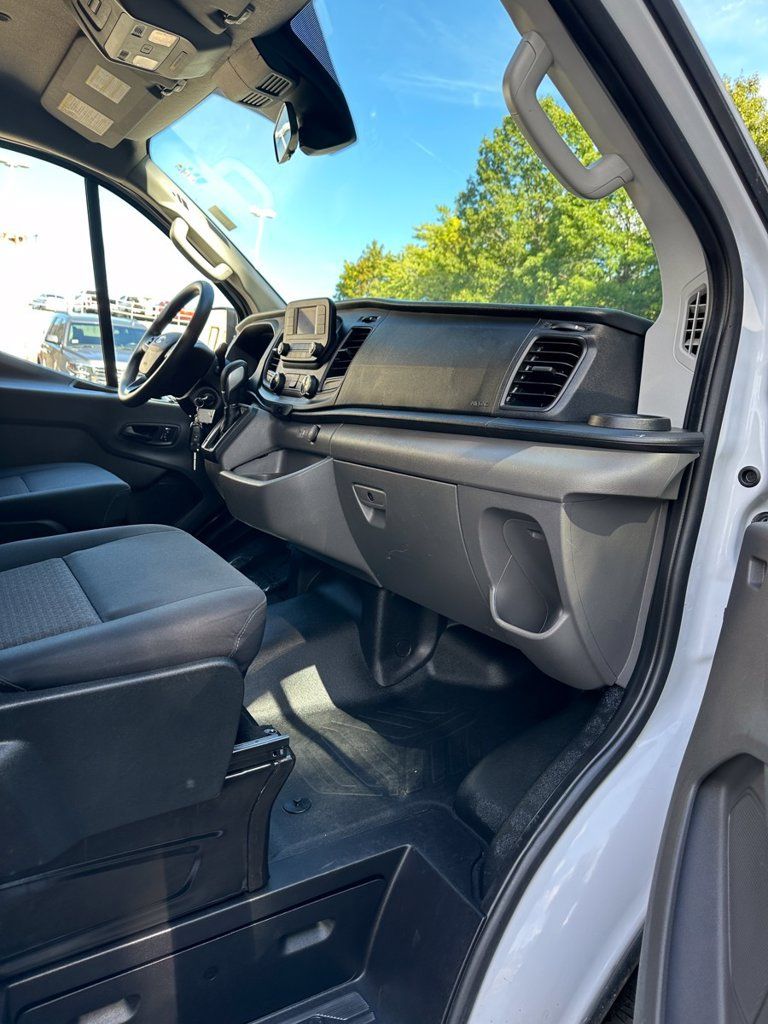 Used 2025 Ford Transit 250 Low Roof w/ Exterior Upgrade Package RWD image 28